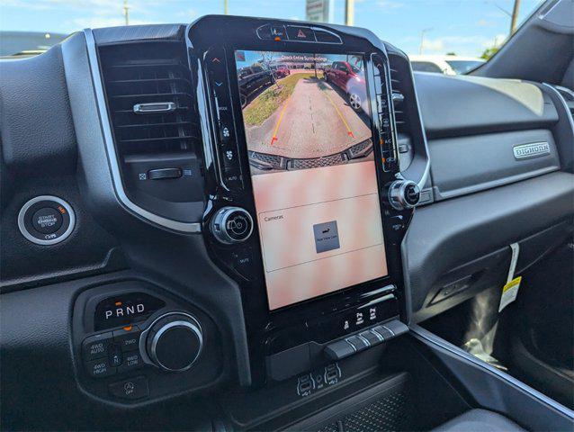 Photo of 2025 Diamond Black Crystal Pearlcoat RAM 1500