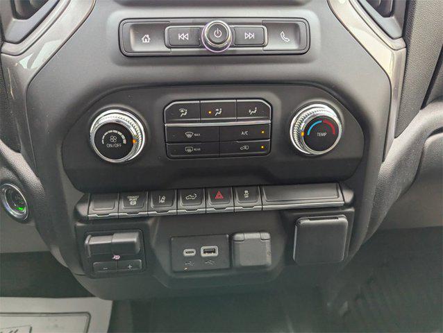 Photo of 2024 Summit White GMC Sierra 2500