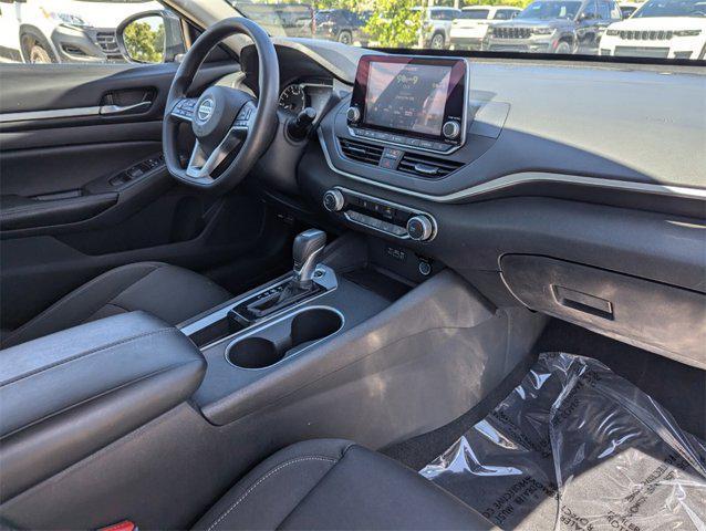 Photo of 2022 Storm Blue Metallic Nissan Altima