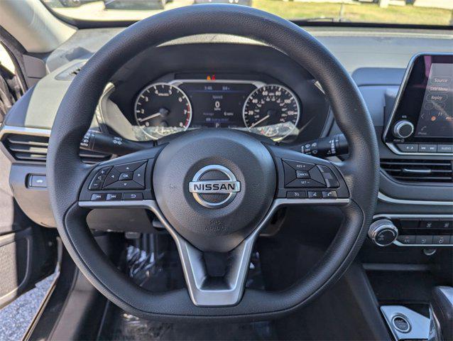 Photo of 2022 Storm Blue Metallic Nissan Altima