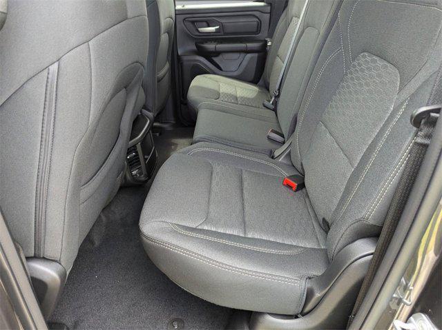 Photo of 2025 Granite Crystal Metallic Clearcoat RAM 1500