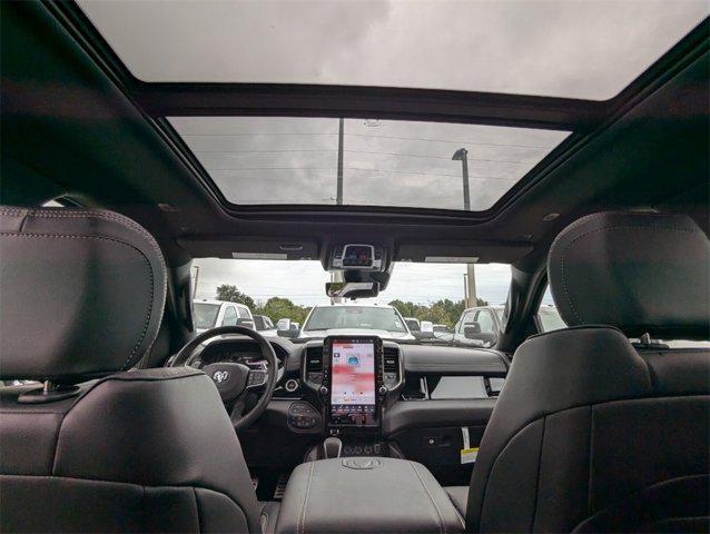Photo of 2025 Granite Crystal Metallic Clearcoat RAM 1500