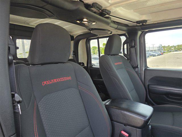 Photo of 2021 Granite Crystal Metallic Clearcoat Jeep Gladiator