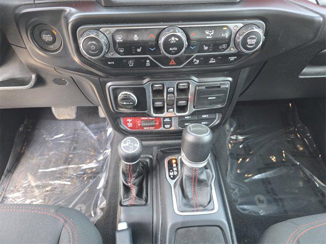 Photo of 2021 Granite Crystal Metallic Clearcoat Jeep Gladiator