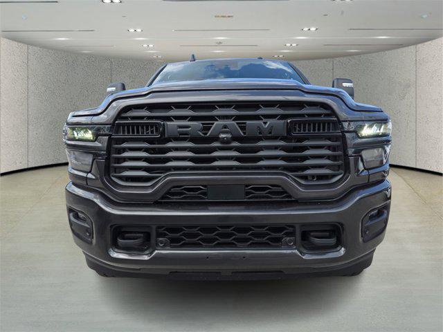 Photo of 2025 Granite Crystal Metallic Clearcoat RAM 2500
