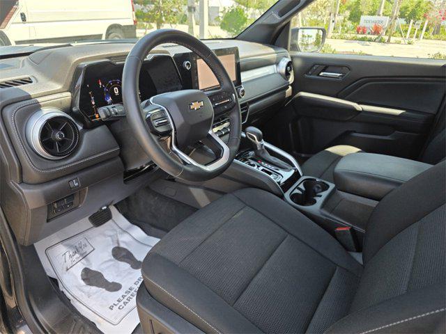 Photo of 2023 Black Chevrolet Colorado