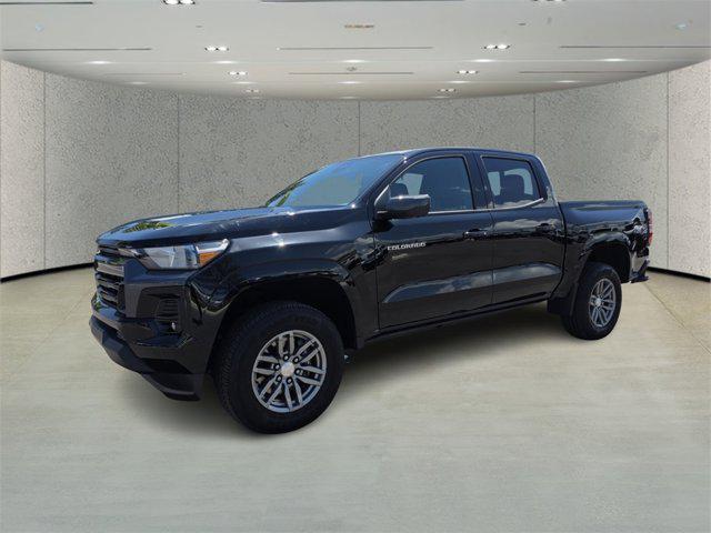 Photo of 2023 Black Chevrolet Colorado