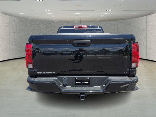 Photo of 2023 Black Chevrolet Colorado