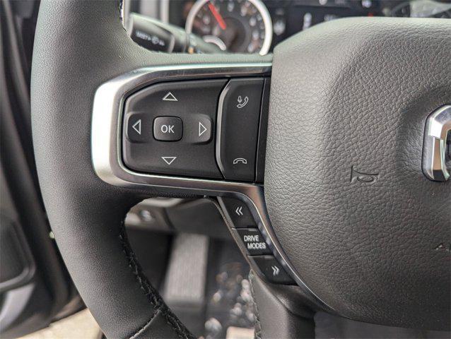 Photo of 2025 Diamond Black Crystal Pearlcoat RAM 1500