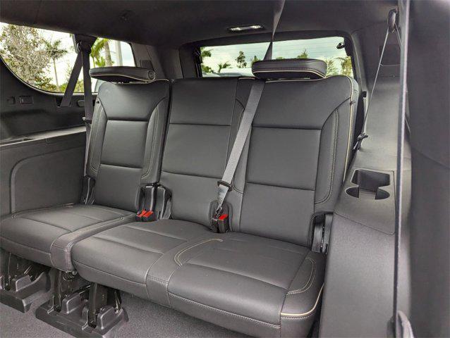 Photo of 2024 Titanium Rush Metallic GMC Yukon XL