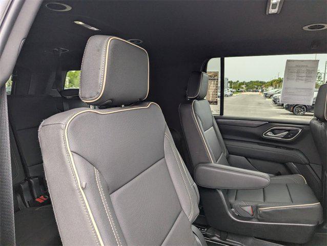 Photo of 2024 Titanium Rush Metallic GMC Yukon XL