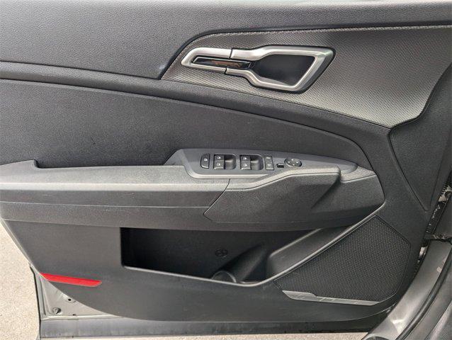 Photo of 2024 Steel Gray Kia Sportage