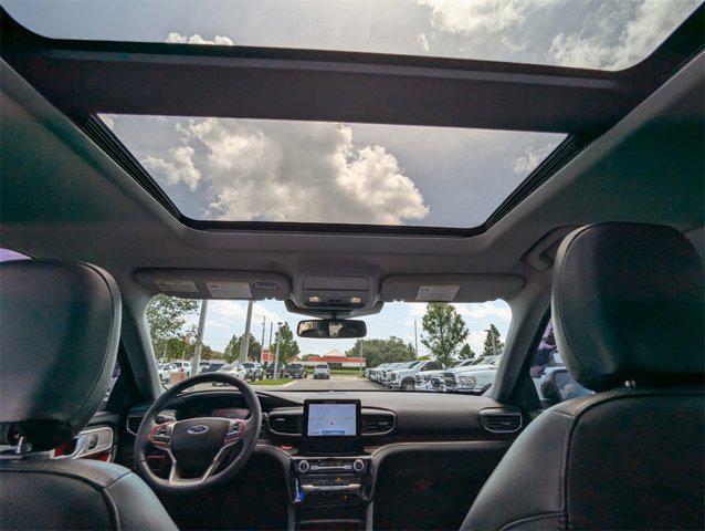 Photo of 2022 Agate Black Metallic Ford Explorer