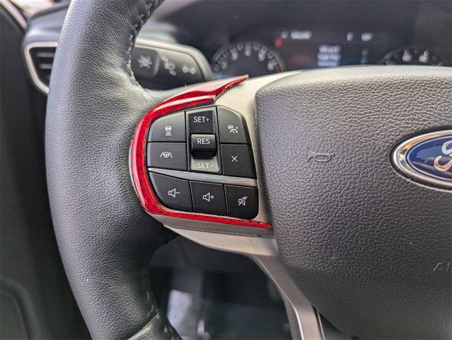 Photo of 2022 Agate Black Metallic Ford Explorer