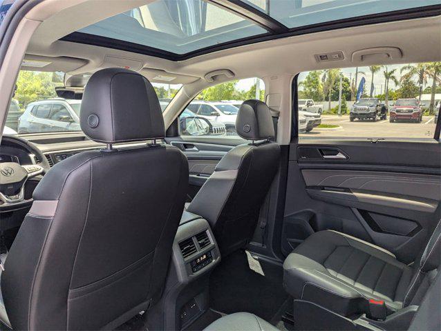 Photo of 2021 Blue Metallic Volkswagen Atlas