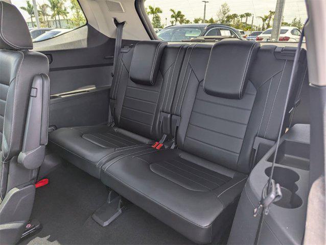 Photo of 2021 Blue Metallic Volkswagen Atlas