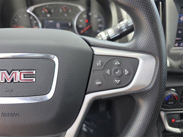 Photo of 2022 Summit White GMC Terrain