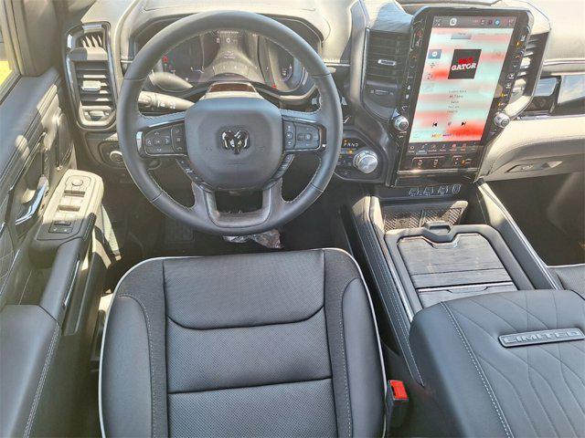 Photo of 2025 Ivory White Tri-Coat Pearlcoat RAM 1500