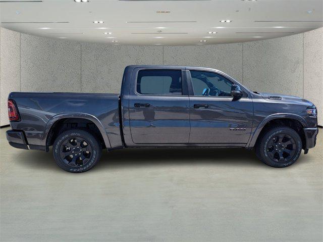 Photo of 2025 Granite Crystal Metallic Clearcoat RAM 1500