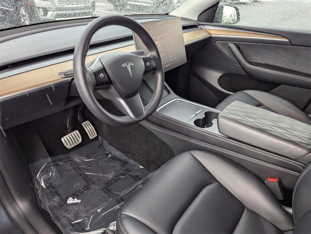 Photo of 2022 Midnight Silver Metallic Tesla Model Y