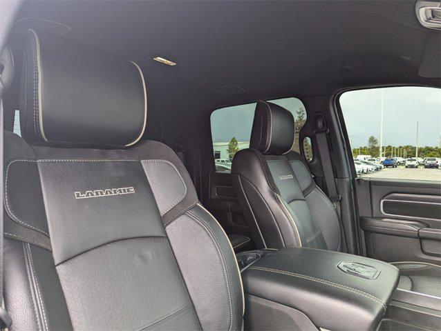 Photo of 2024 Diamond Black Crystal Pearlcoat RAM 3500