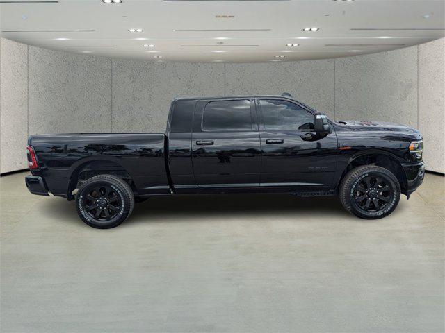 Photo of 2024 Diamond Black Crystal Pearlcoat RAM 3500