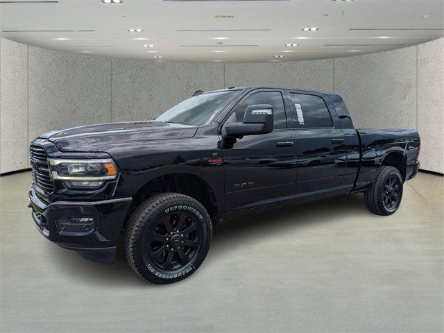 Photo of 2024 Diamond Black Crystal Pearlcoat RAM 3500