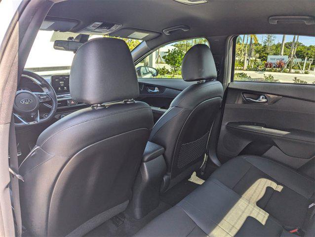 Photo of 2021 Clear White Kia Forte