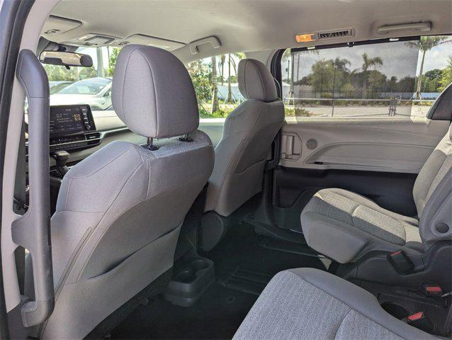 Photo of 2021 Predawn Gray Mica Toyota Sienna