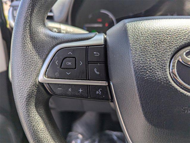 Photo of 2021 Predawn Gray Mica Toyota Sienna
