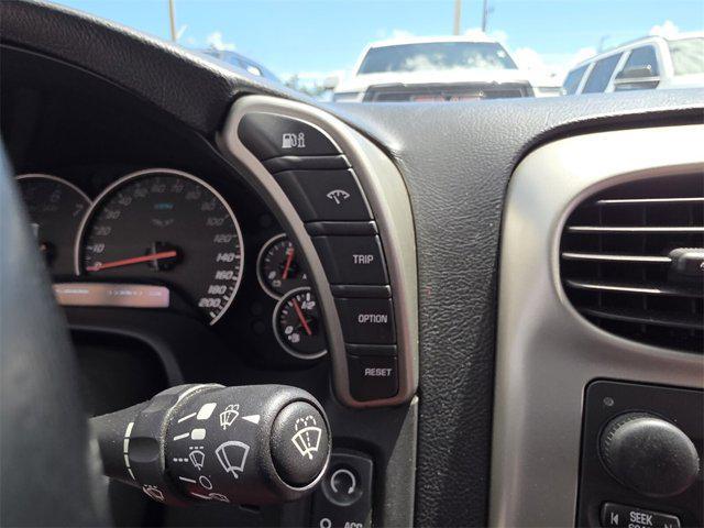 Photo of 2005 Victory Red Chevrolet Corvette