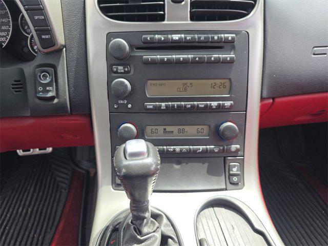 Photo of 2005 Victory Red Chevrolet Corvette