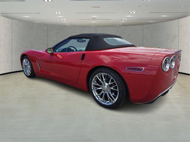 Photo of 2005 Victory Red Chevrolet Corvette
