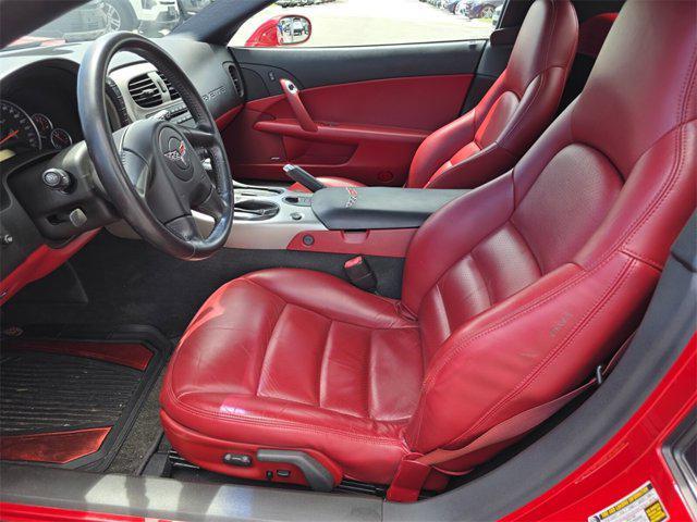 Photo of 2005 Victory Red Chevrolet Corvette