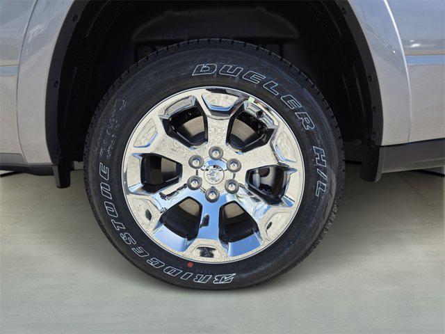 Photo of 2025 Billet Silver Metallic Clearcoat RAM 1500
