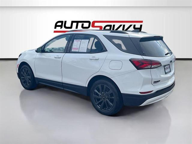 Photo of 2024 Summit White Chevrolet Equinox