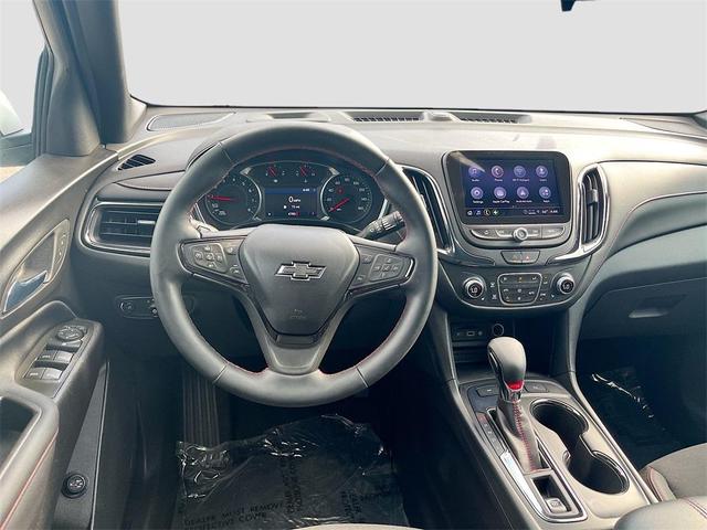 Photo of 2024 Summit White Chevrolet Equinox
