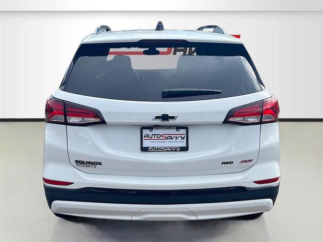 Photo of 2024 Summit White Chevrolet Equinox