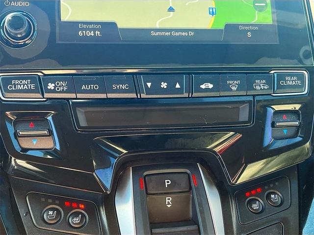 Photo of 2023 Platinum White Pearl Honda Odyssey