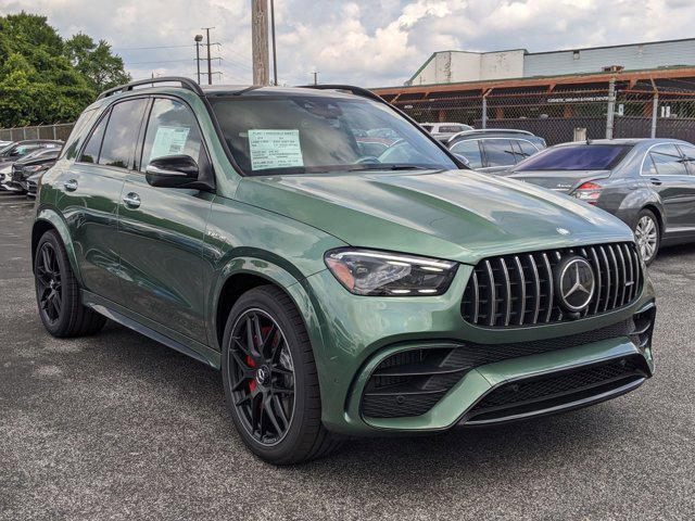 Photo of 2026 MANUFAKTUR Ireland Mid Green Metallic Mercedes-Benz AMG GLE 63