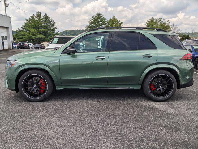 Photo of 2026 MANUFAKTUR Ireland Mid Green Metallic Mercedes-Benz AMG GLE 63