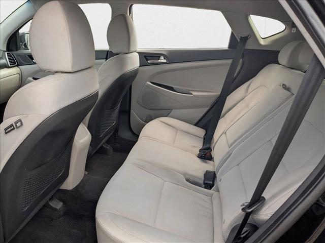 Photo of 2020 Black Noir Pearl Hyundai TUCSON