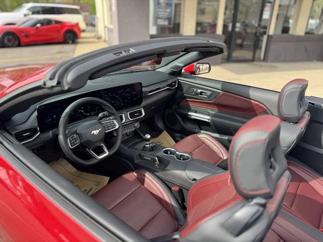 Photo of 2024 Rapid Red Metallic Tinted Clearcoat Ford Mustang