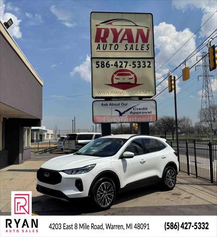 2025 Ford Escape Phev