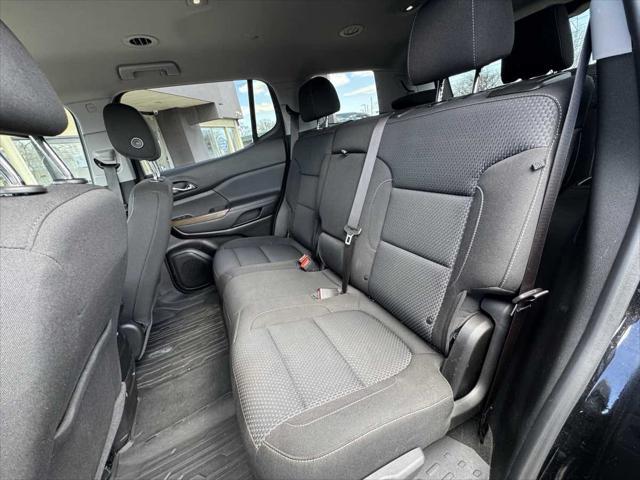 Photo of 2022 Ebony Twilight Metallic GMC Acadia