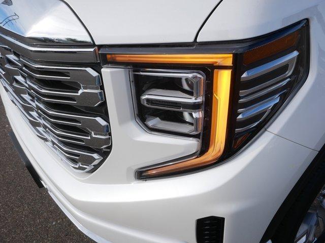 Photo of 2025 White Frost Tri-Coat GMC Sierra 1500