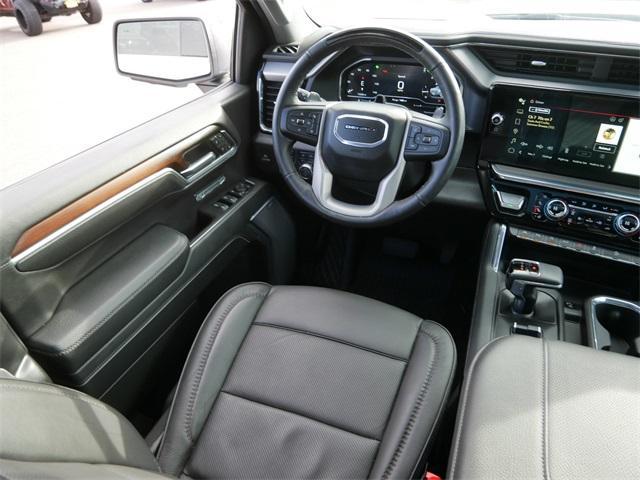 Photo of 2025 White Frost Tri-Coat GMC Sierra 1500