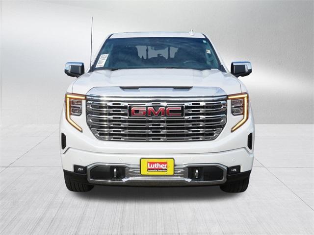 Photo of 2025 White Frost Tri-Coat GMC Sierra 1500