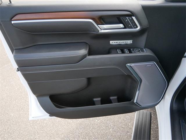 Photo of 2025 White Frost Tri-Coat GMC Sierra 1500