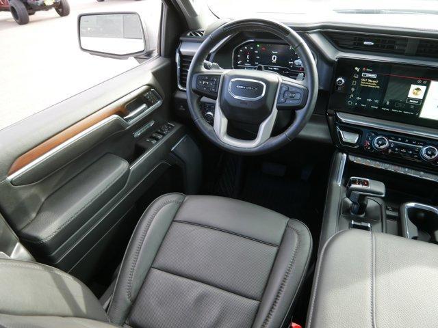 Photo of 2025 White Frost Tri-Coat GMC Sierra 1500